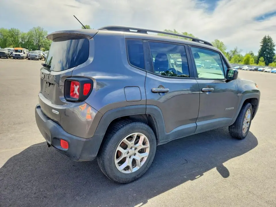 2017 JEEP RENEGADE LATITUDE  