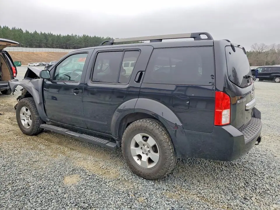 2012 NISSAN PATHFINDER S  