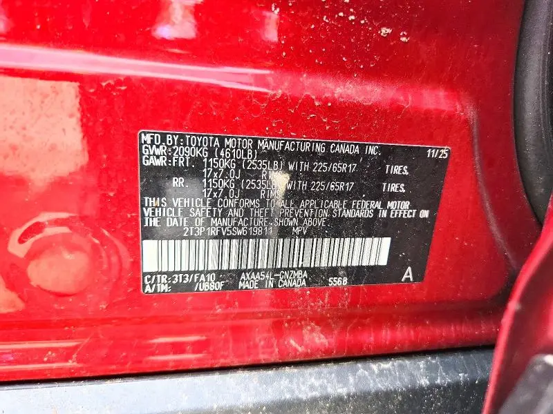 2025 TOYOTA RAV4 XLE  