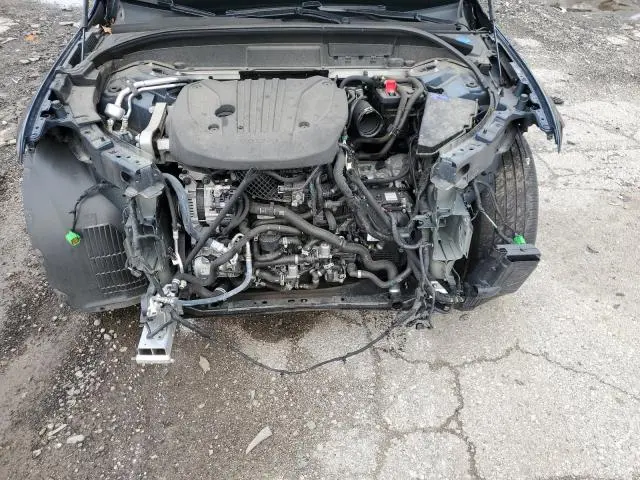 2022 VOLVO XC60 B5 MOMENTUM  