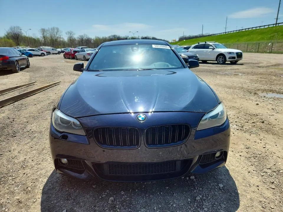 2013 BMW 550 XI  