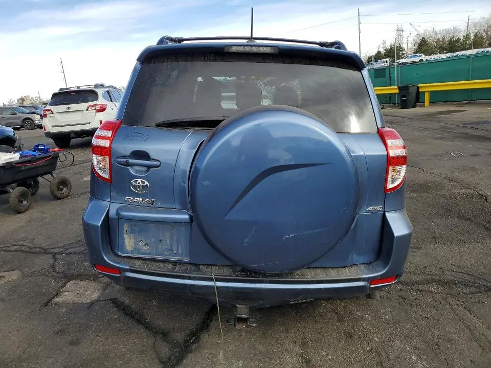 2011 TOYOTA RAV4 LIMITED  