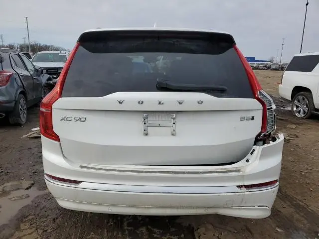 2024 VOLVO XC90 CORE  