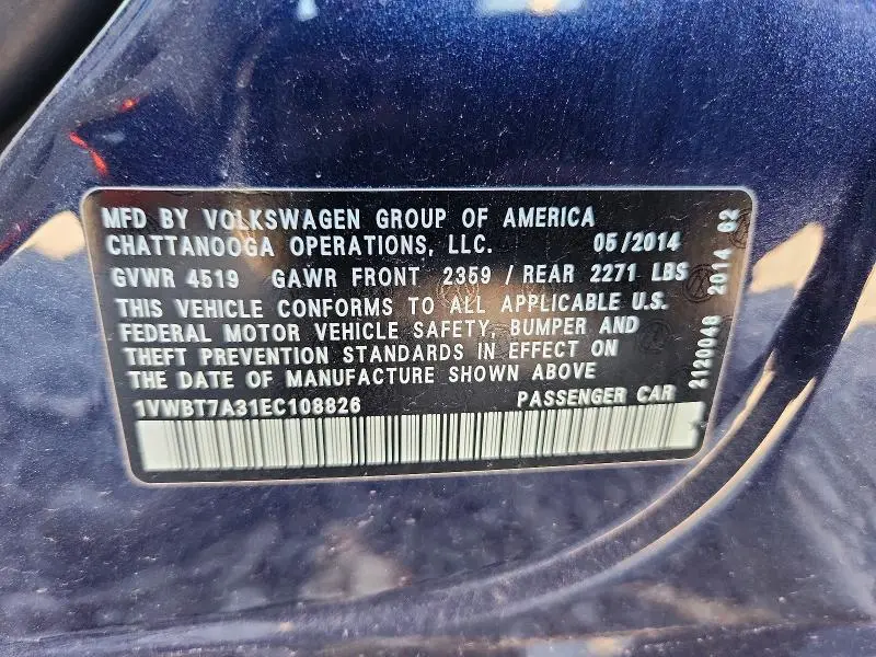 2014 VOLKSWAGEN PASSAT SE  