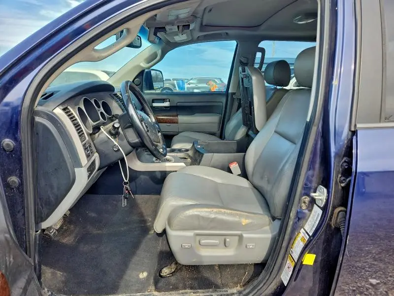 2012 TOYOTA TUNDRA CREWMAX LIMITED  