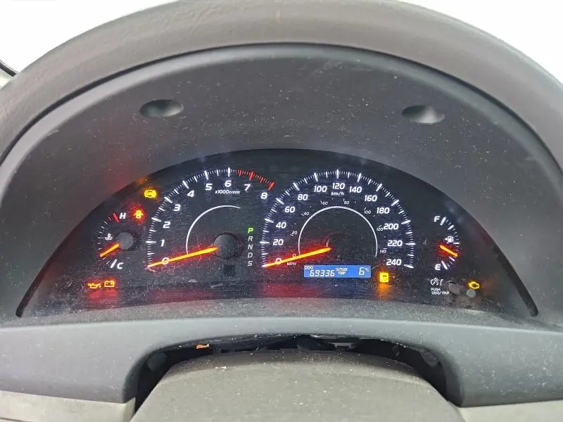 2011 TOYOTA CAMRY BASE  