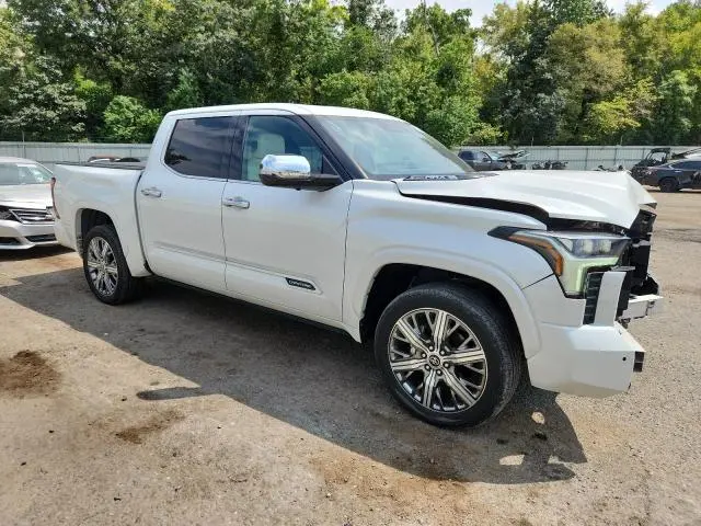 2023 TOYOTA TUNDRA CREWMAX CAPSTONE  