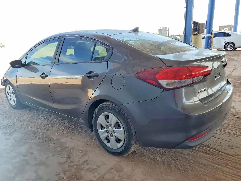 2018 KIA FORTE LX  