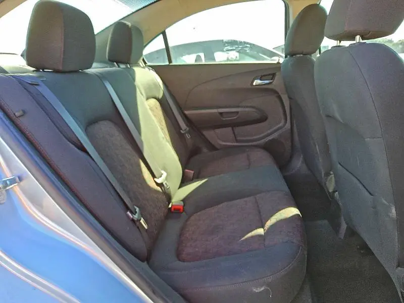 2017 CHEVROLET SONIC LT  