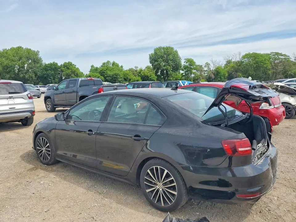2016 VOLKSWAGEN JETTA   
