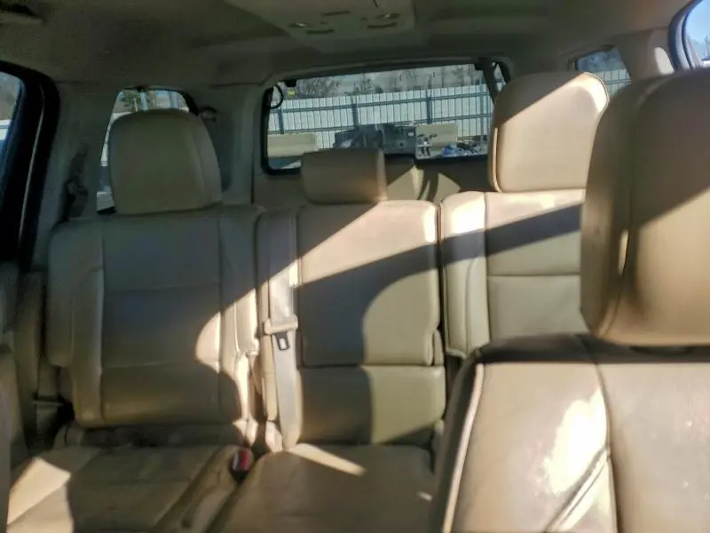 2014 NISSAN ARMADA SV  