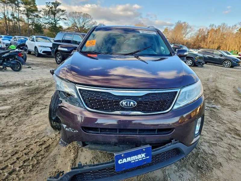 2015 KIA SORENTO LX  