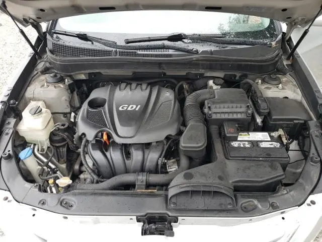 2011 HYUNDAI SONATA GLS  