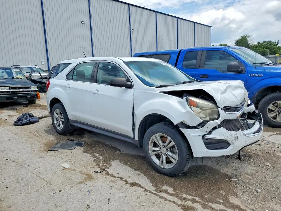 2017 CHEVROLET EQUINOX LS  