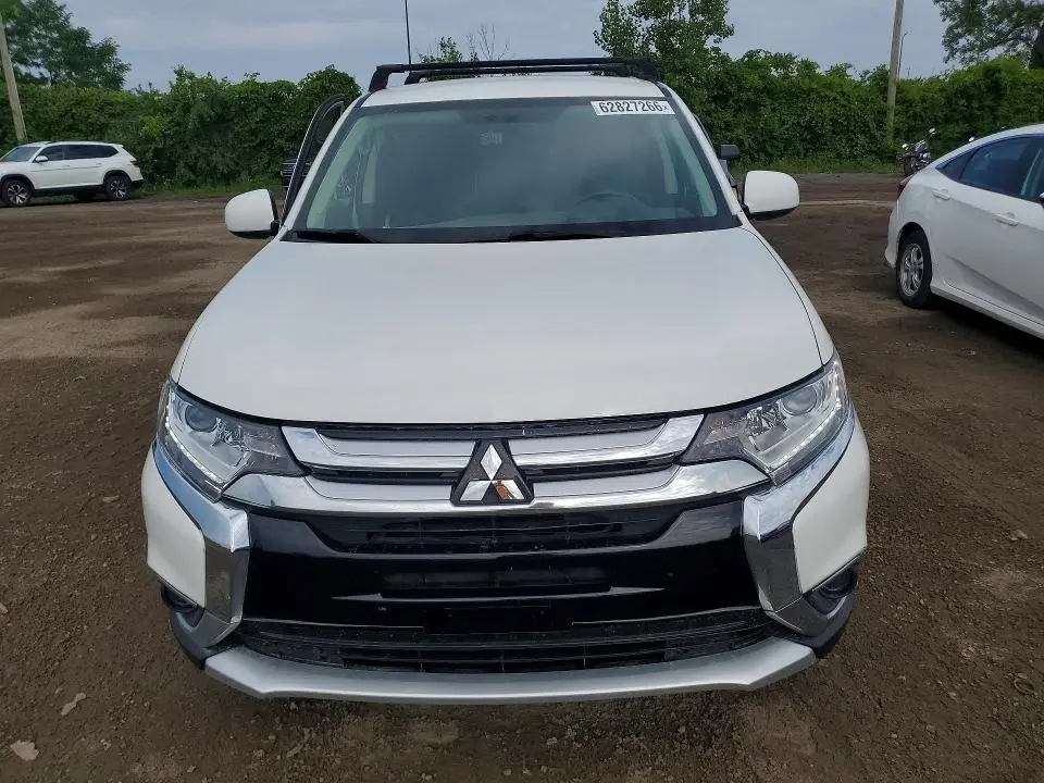 2018 MITSUBISHI OUTLANDER ES  