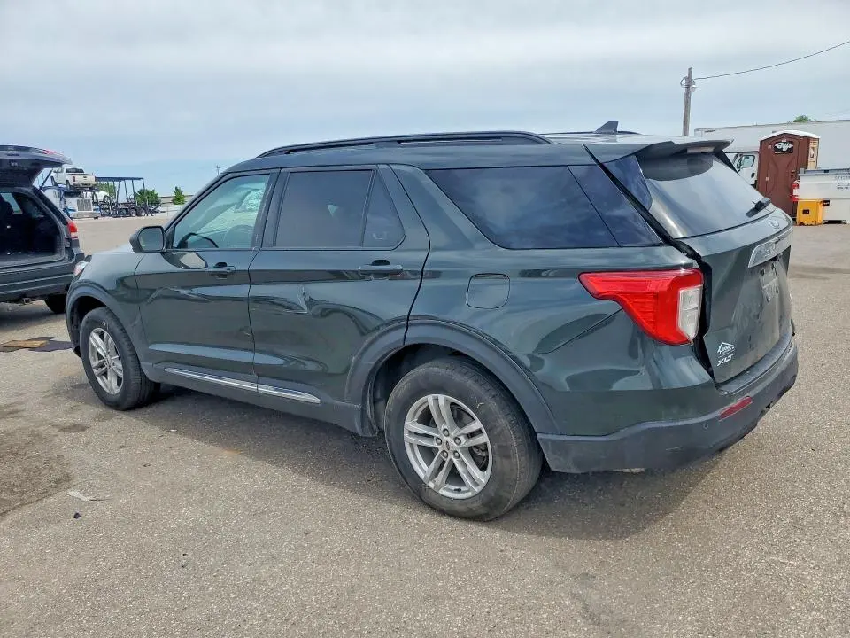 2022 FORD EXPLORER XLT  