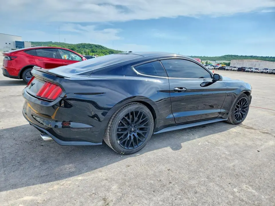2017 FORD MUSTANG GT  