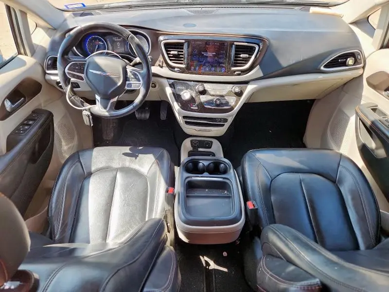 2017 CHRYSLER PACIFICA TOURING L  