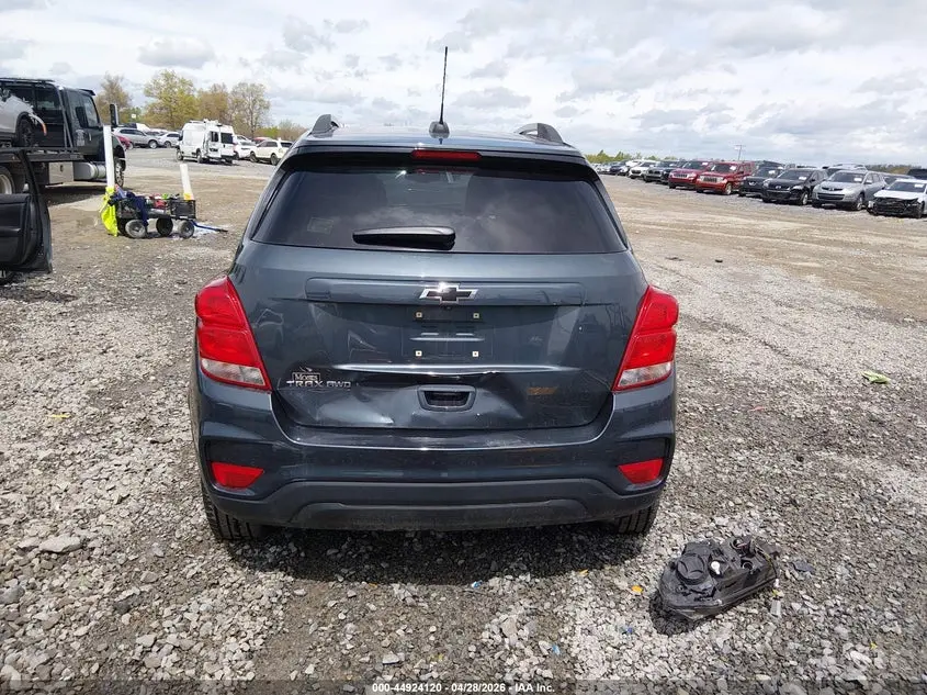 2021 CHEVROLET TRAX AWD LT