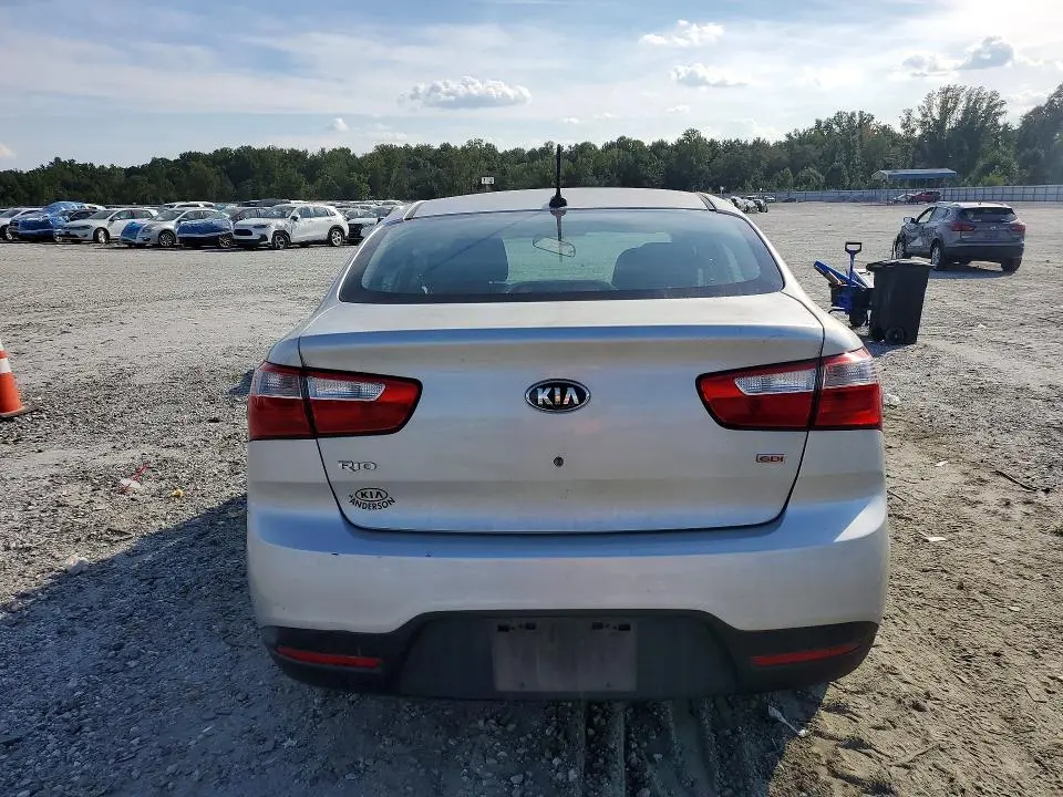 2014 KIA RIO LX  