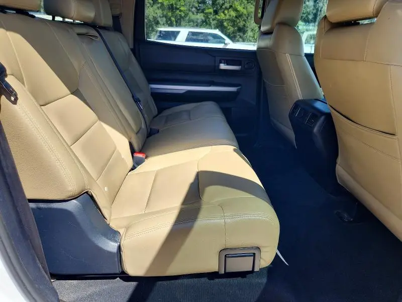 2015 TOYOTA TUNDRA SR5  