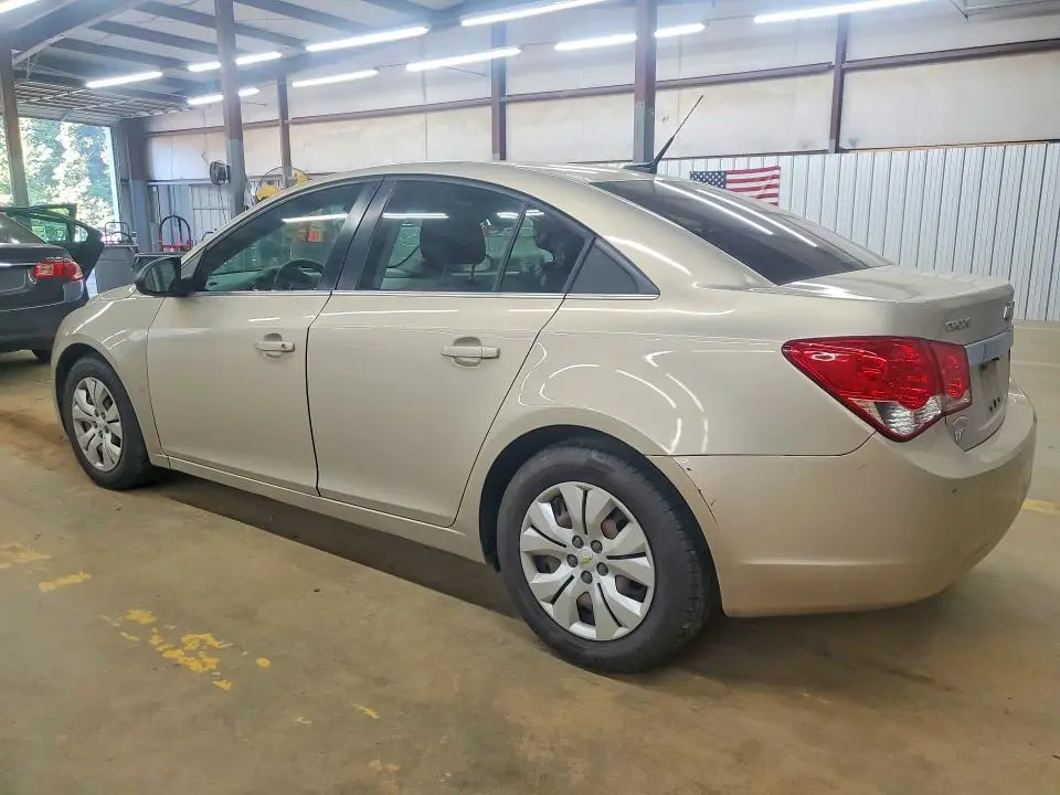 2012 CHEVROLET CRUZE LS  