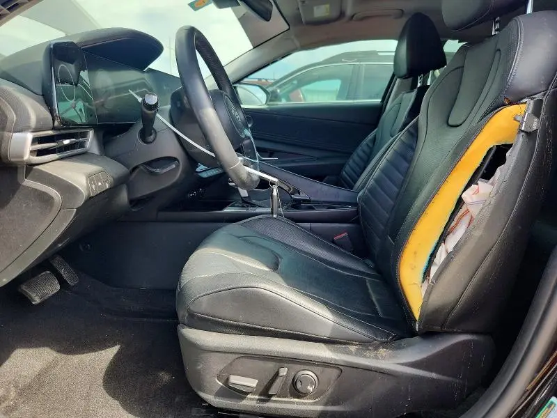 2022 HYUNDAI ELANTRA LIMITED  