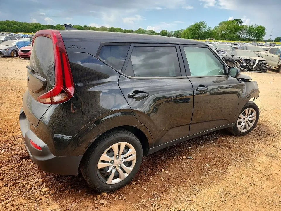 2021 KIA SOUL LX  