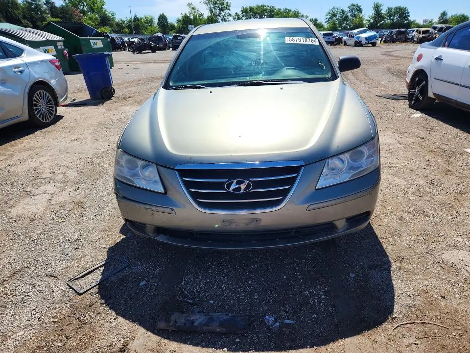 2010 HYUNDAI SONATA GLS  