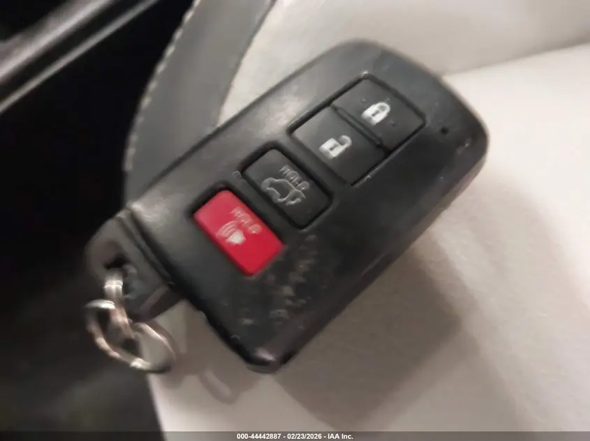 2018 TOYOTA RAV4 HYBRID LIMITED