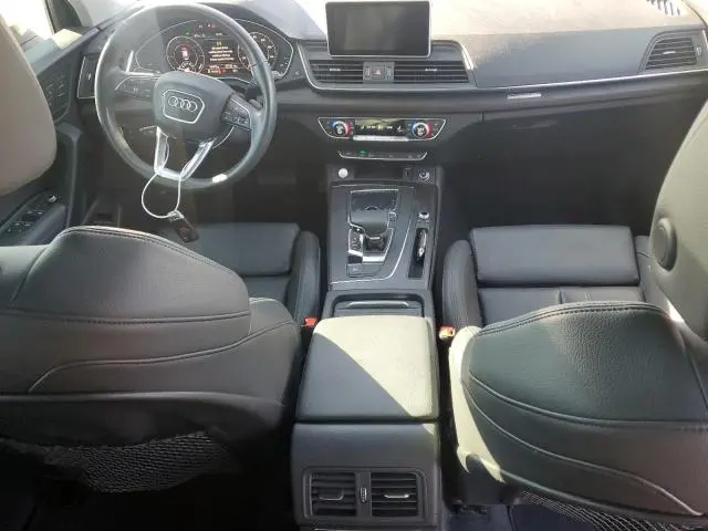 2020 AUDI Q5 E PREMIUM PLUS  