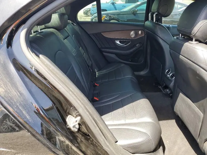 2019 MERCEDES-BENZ C 300  