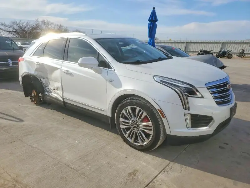 2017 CADILLAC XT5 PREMIUM LUXURY  