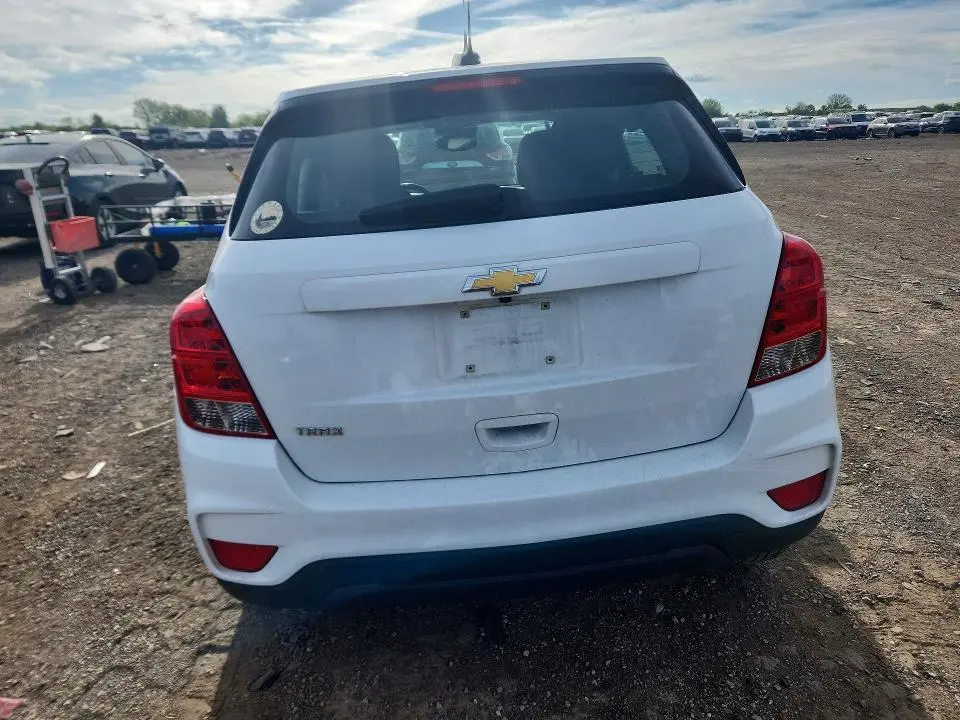 2017 CHEVROLET TRAX LS  