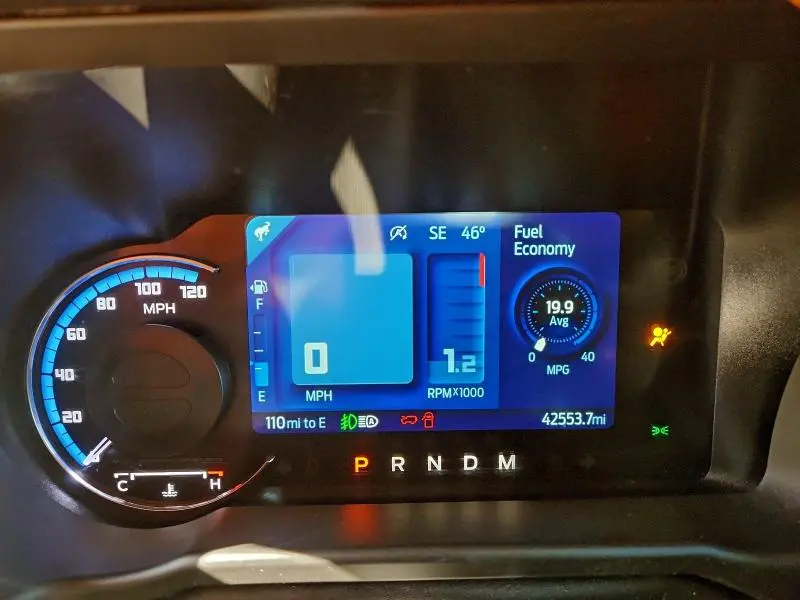 2023 FORD BRONCO BASE  