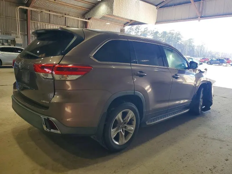 2018 TOYOTA HIGHLANDER LIMITED  