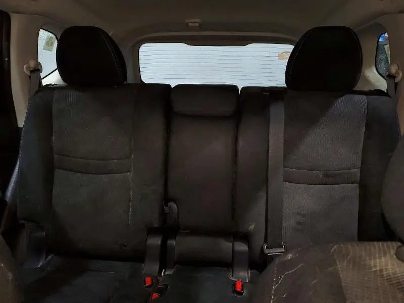 2014 NISSAN ROGUE S  