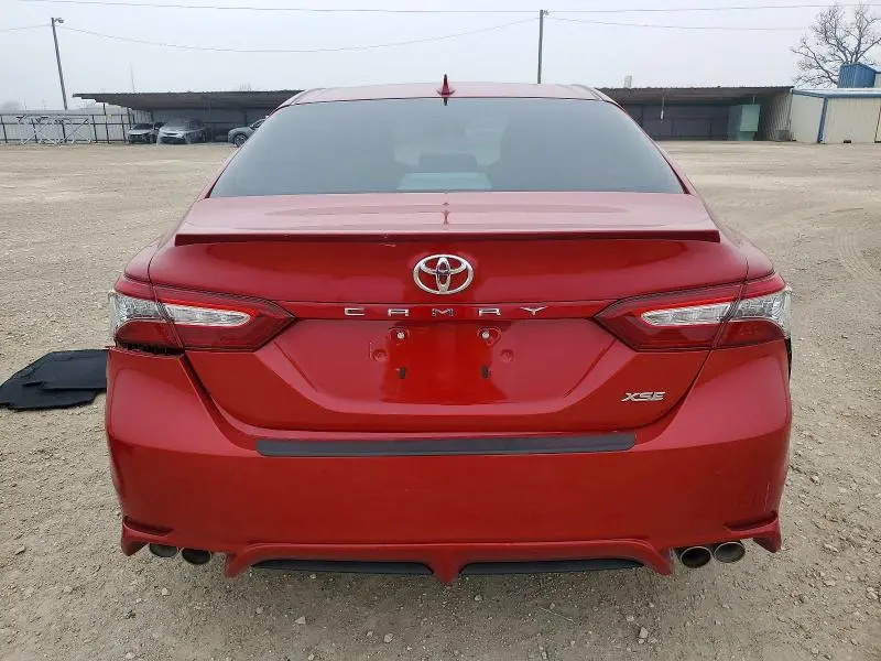 2019 TOYOTA CAMRY XSE  