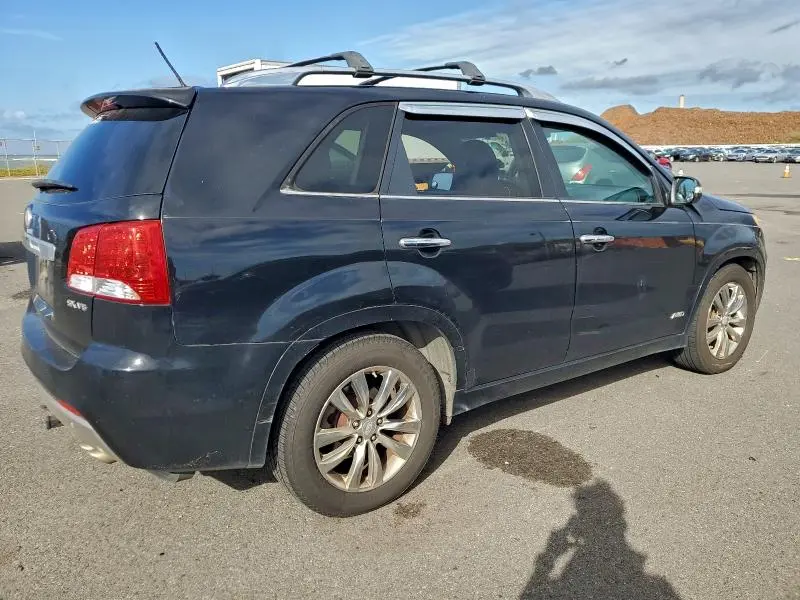 2011 KIA SORENTO SX  