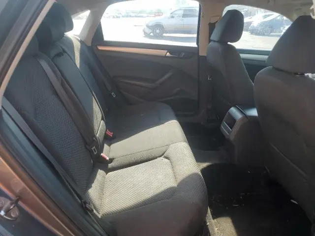 2012 VOLKSWAGEN PASSAT S