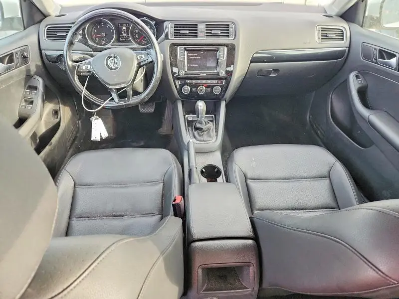 2017 VOLKSWAGEN JETTA SEL  