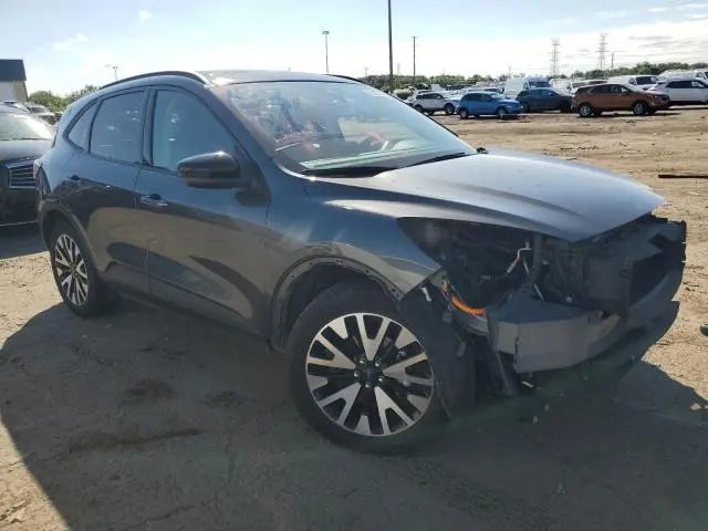 2020 FORD ESCAPE SE SPORT  