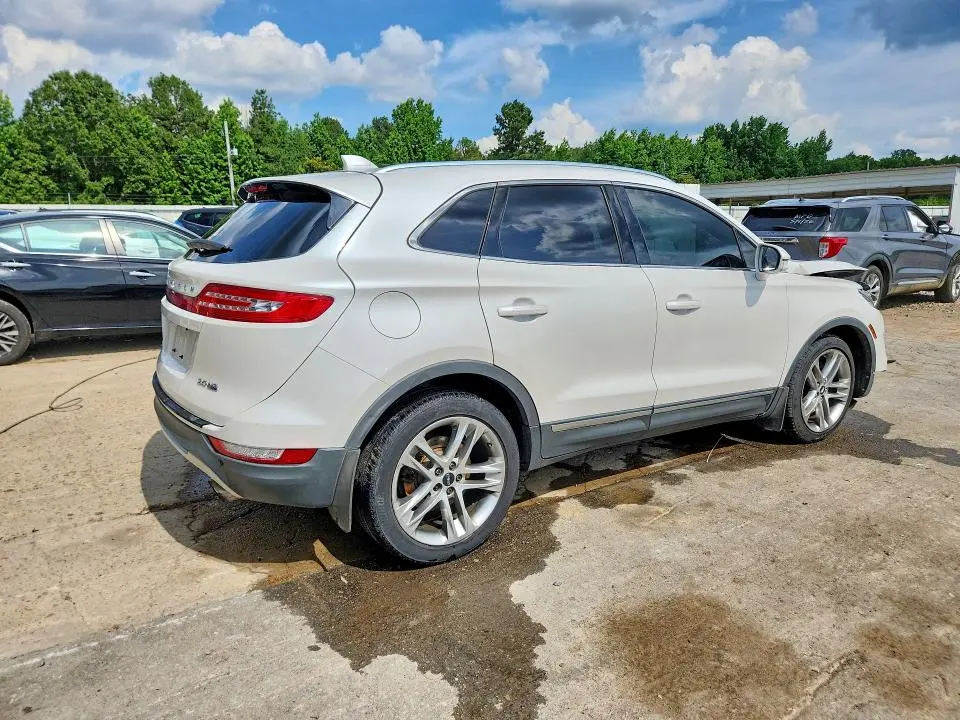 2015 LINCOLN MKC   