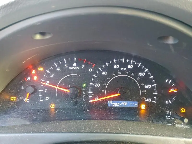 2010 TOYOTA CAMRY BASE  