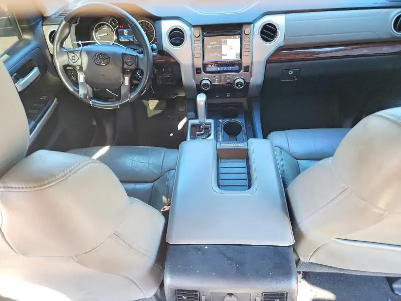 2016 TOYOTA TUNDRA CREWMAX LIMITED  