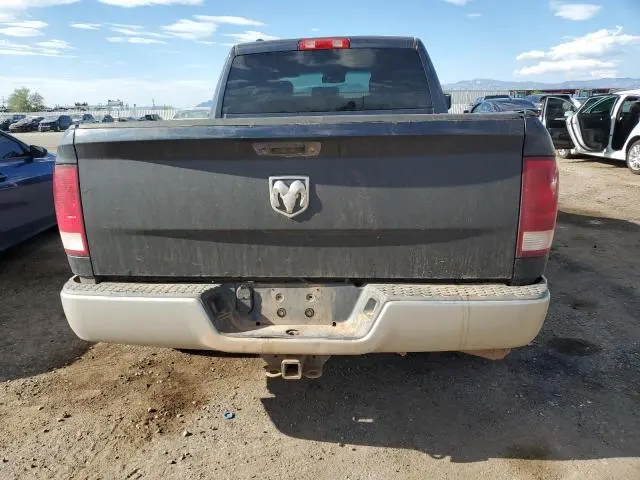 2018 RAM 1500 ST
