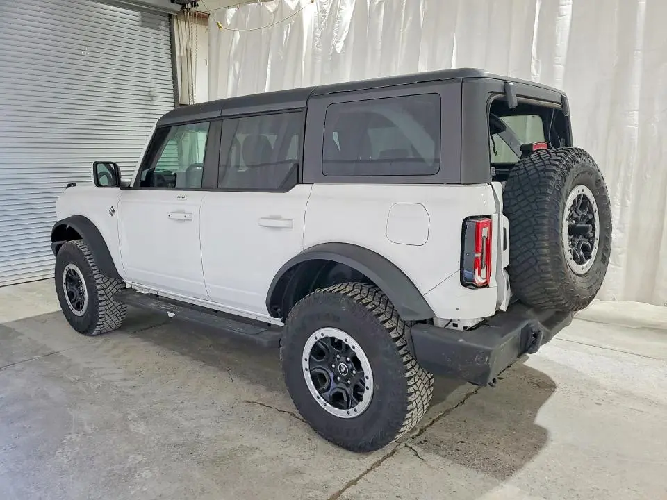 2023 FORD BRONCO BASE  