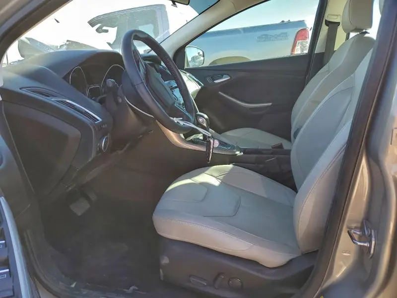 2015 FORD FOCUS TITANIUM  