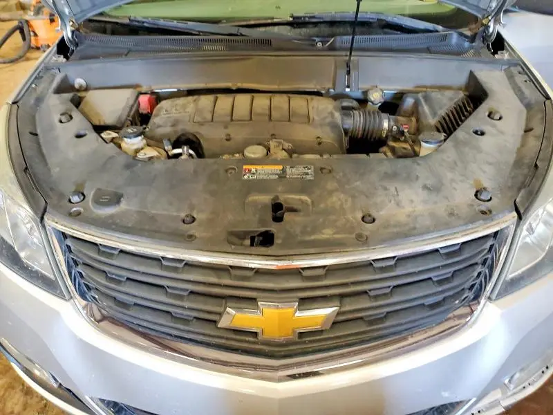 2015 CHEVROLET TRAVERSE LS  