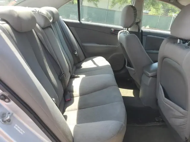 2010 HYUNDAI SONATA GLS  